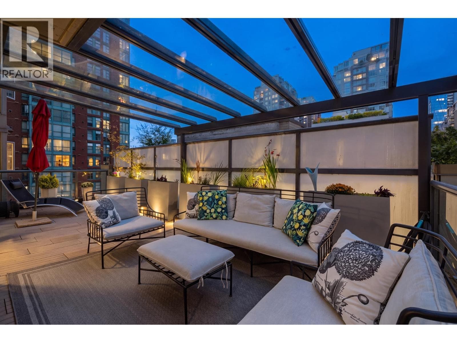 406 928 Richards Street, Vancouver: photo 1 of 40