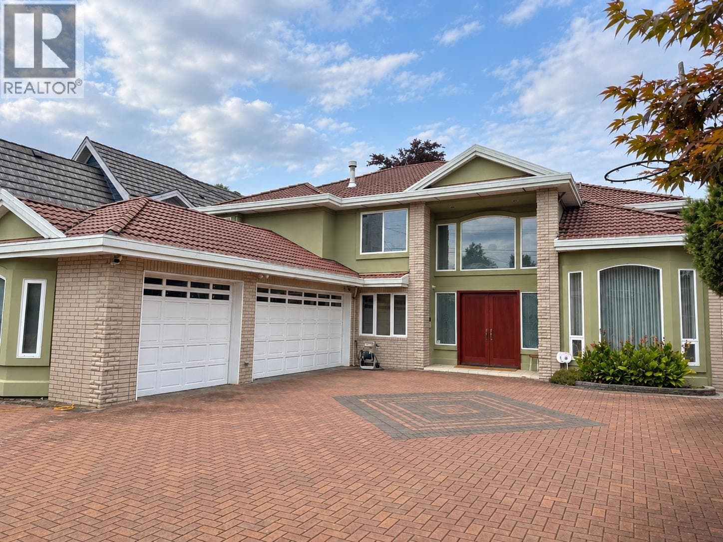 8631 Pigott Road, Richmond: photo 1 of 8