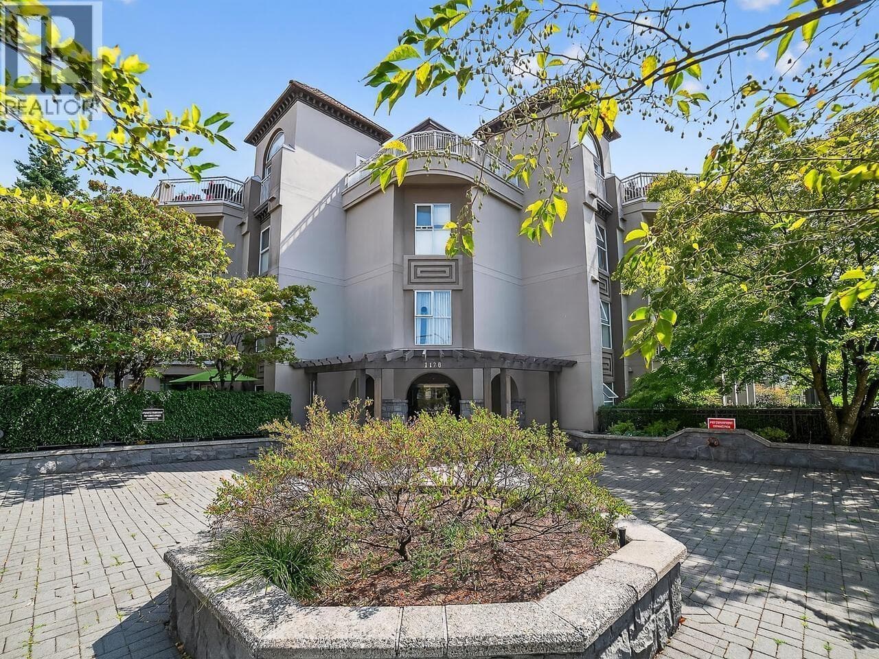 401 1128 Sixth Avenue, New Westminster: photo 1 of 1