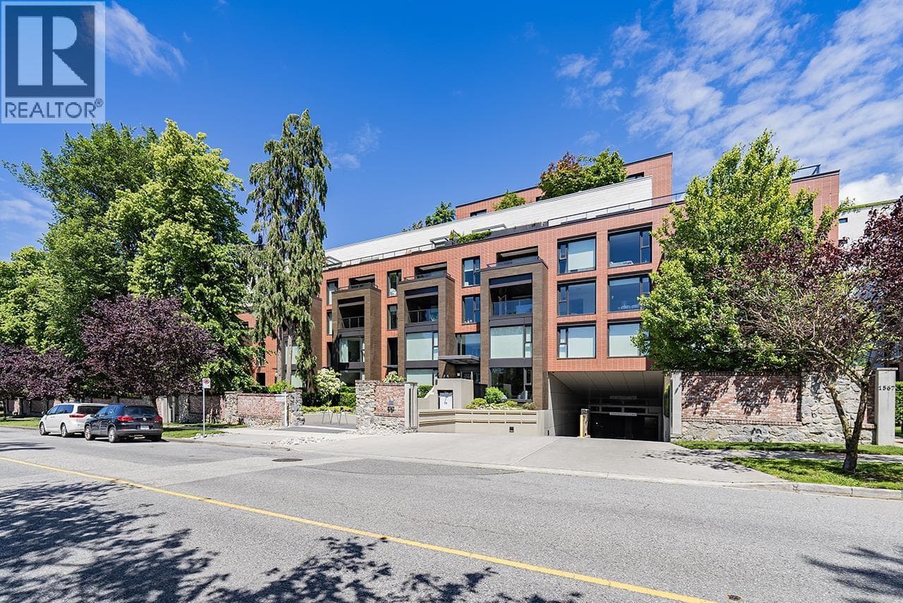 310 1571 W 57th Avenue, Vancouver: photo 1 of 31