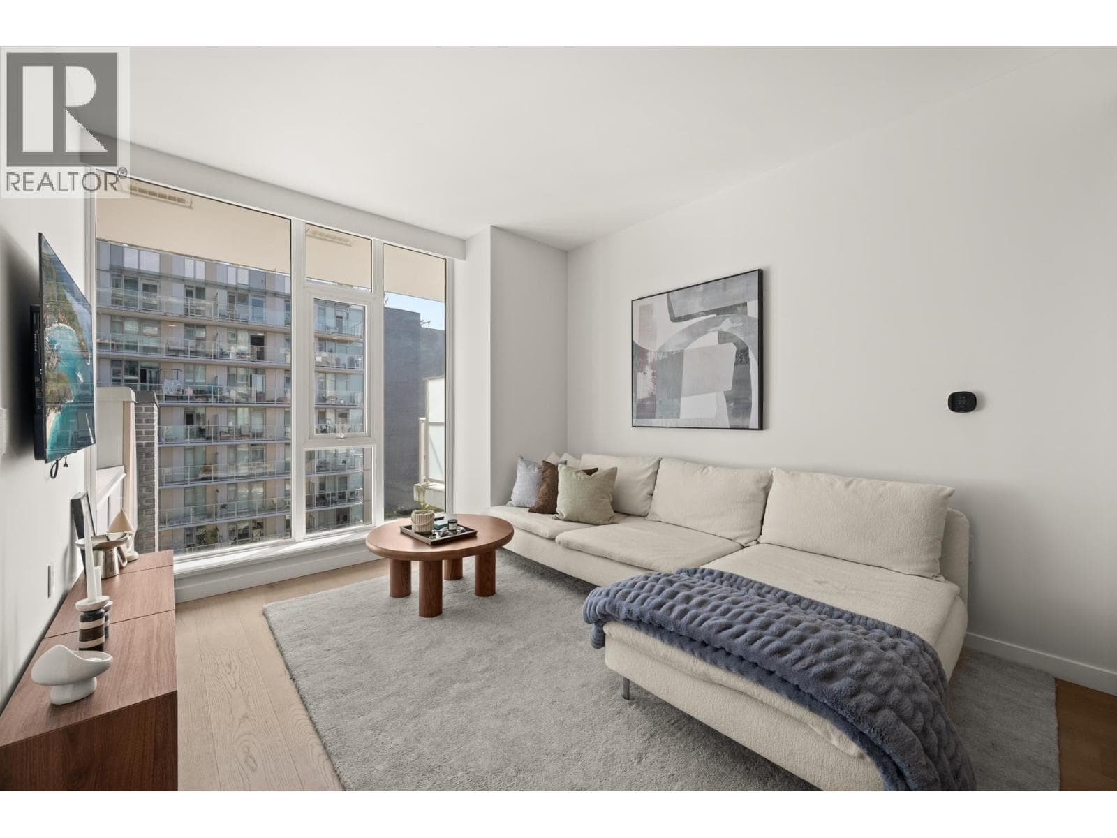602 7418 Paulson Street, Vancouver: photo 1 of 22