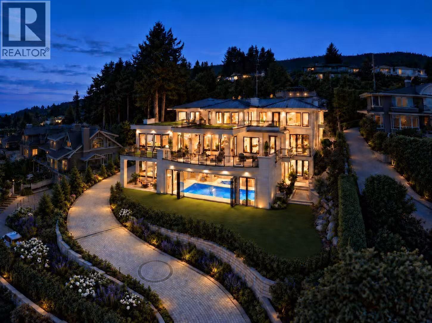 835 Farmleigh Road, West Vancouver: photo 1 of 40
