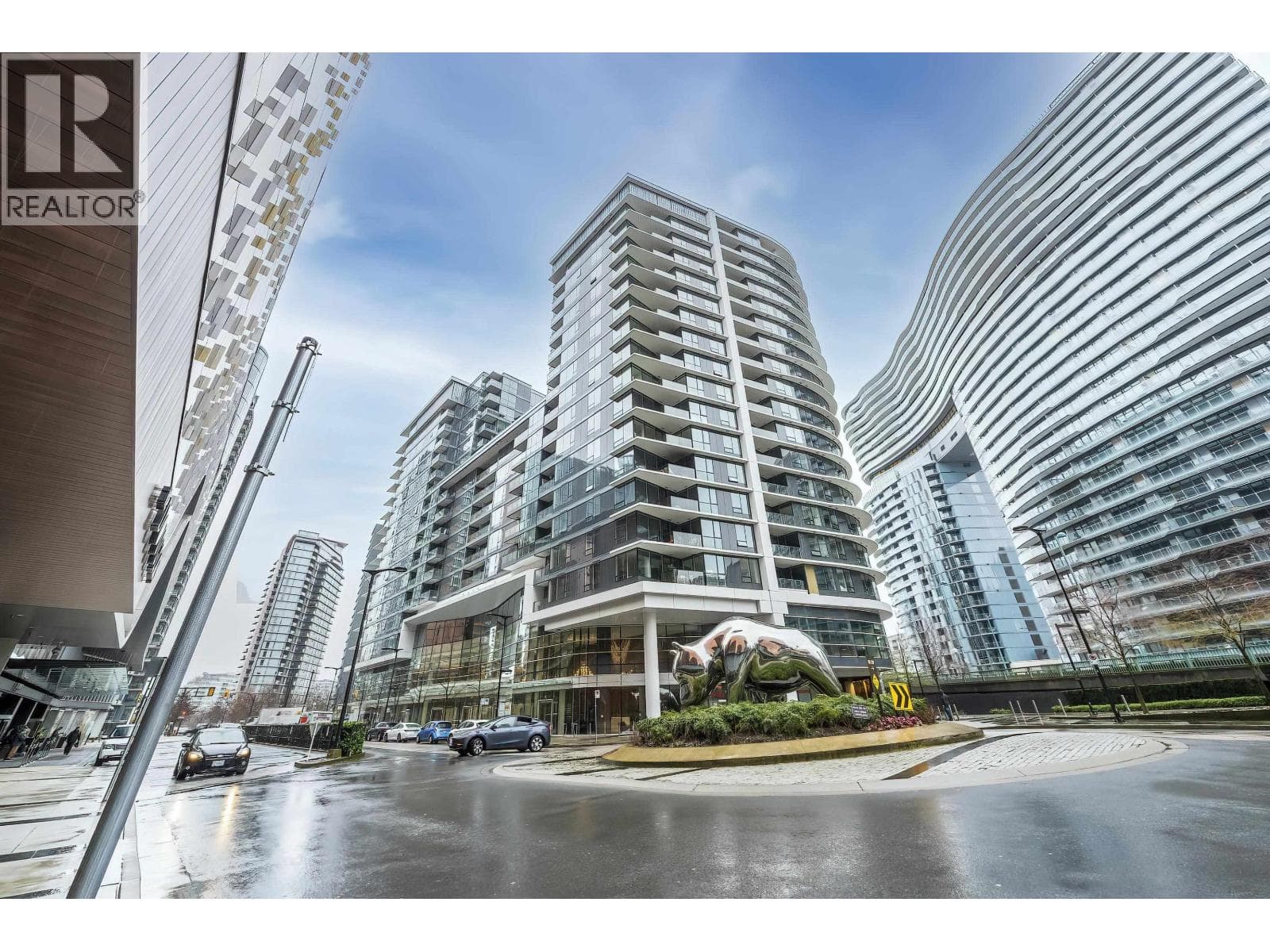 1507 68 Smithe Street, Vancouver: photo 1 of 40
