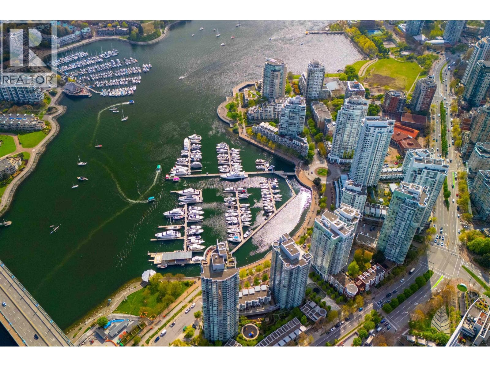 2908 193 Aquarius Mews, Vancouver: photo 1 of 40