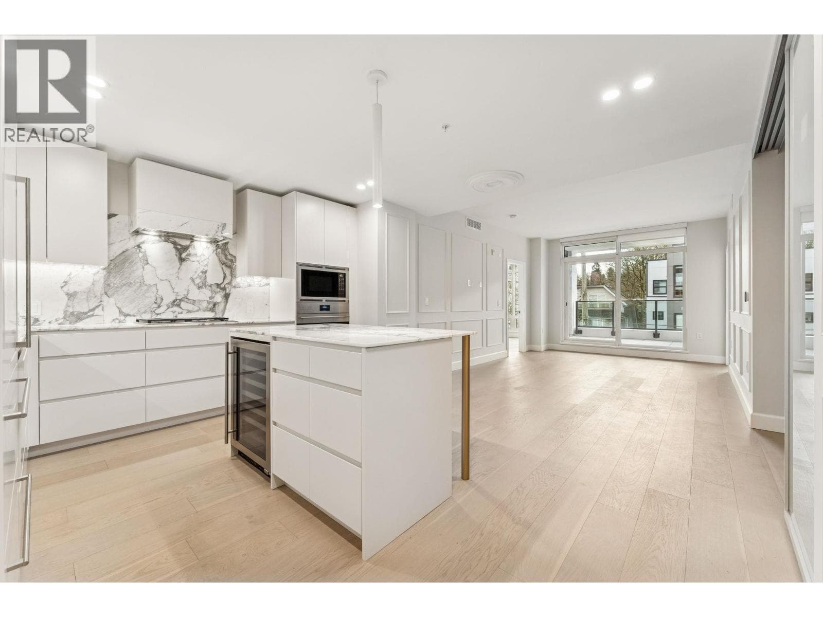 304 3668 W 10th Avenue, Vancouver: photo 1 of 40