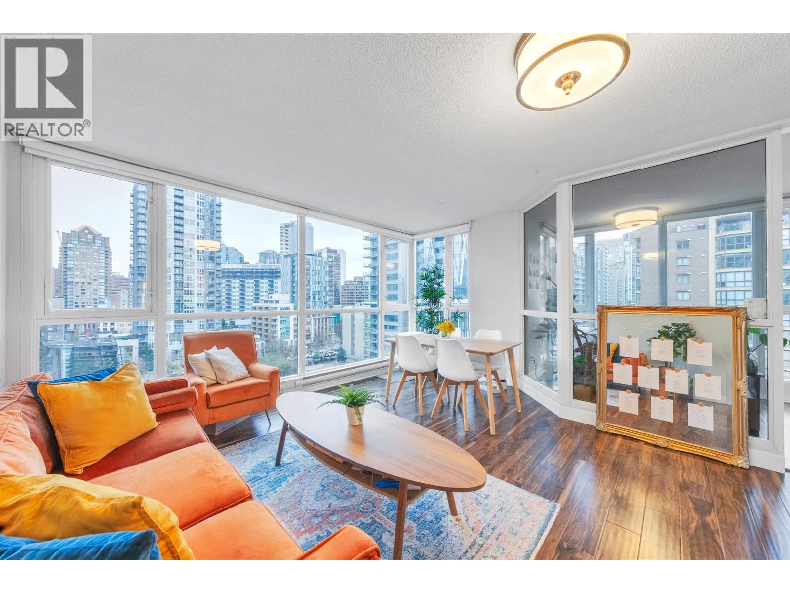 1003 1188 Richards Street, Vancouver: photo 1 of 25