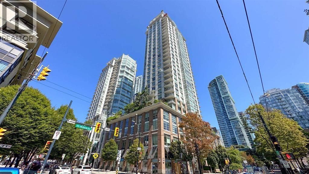 906 535 Smithe Street, Vancouver: photo 1 of 27